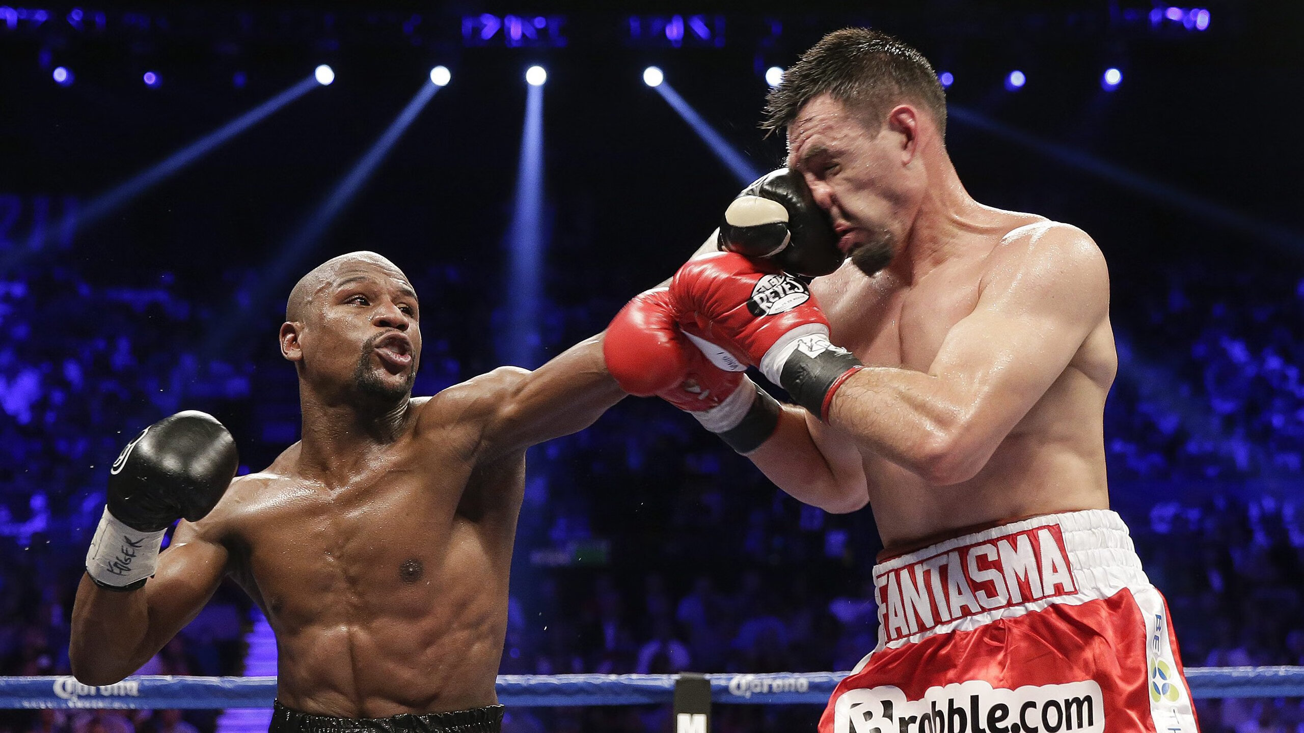 开云体育-尼斯踏平拜仁，皮克关键回合不手软，定义一代中卫的终极对决